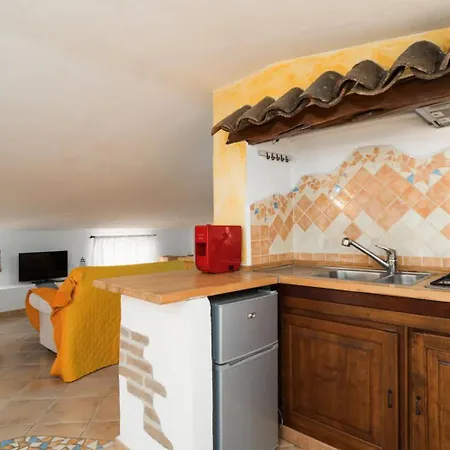 Giojas 125 Apartment Orosei